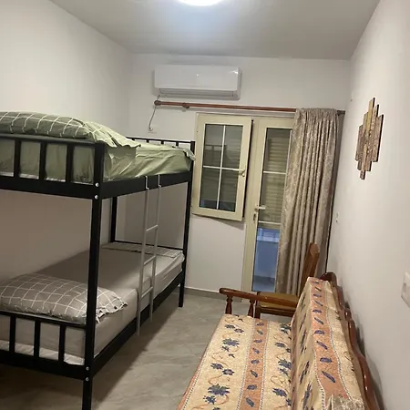 Troplini Apartment